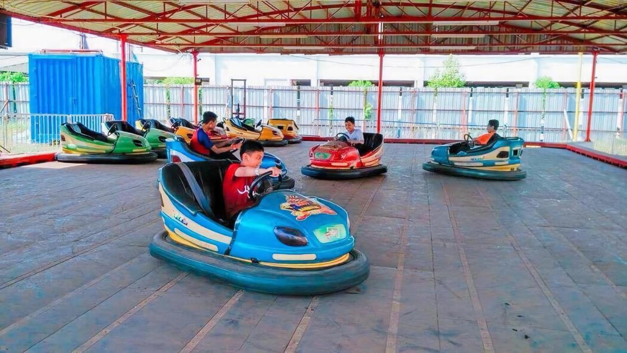 Melaka Town Area Top 1 Family Lovers Water Themepark Suites By Ggm Exterior photo